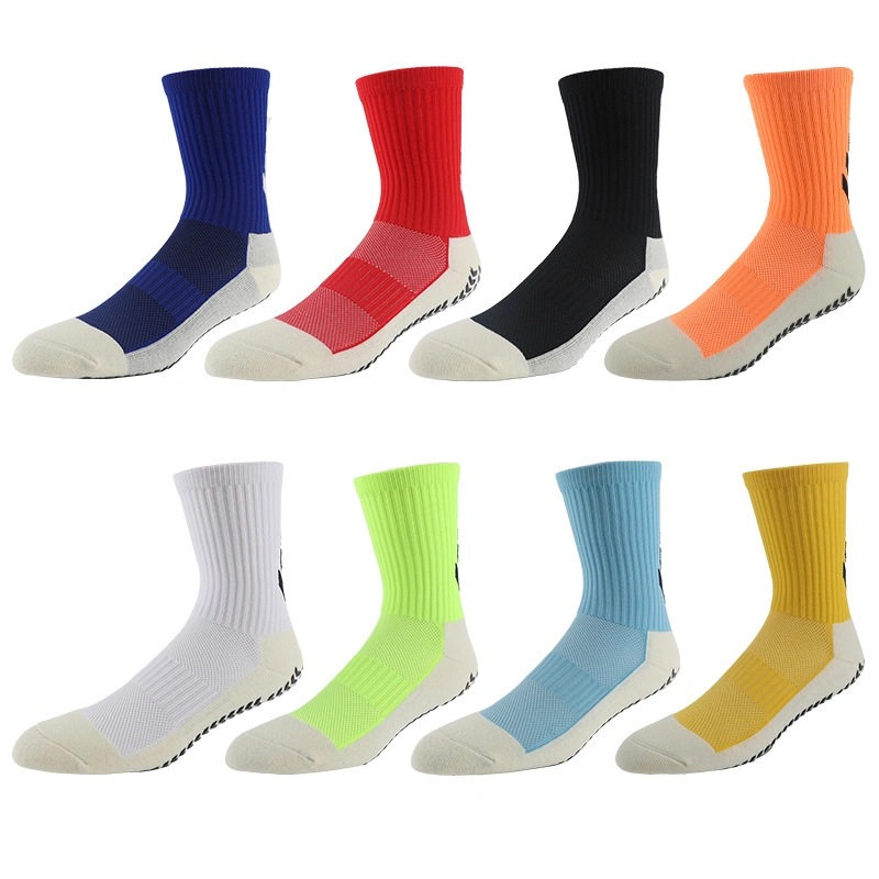 Liou Wholesale Men Fleece Custom Knit Embroidered Basketball Crew Socks Sports Athletic Cycling Terry Socks with Logo