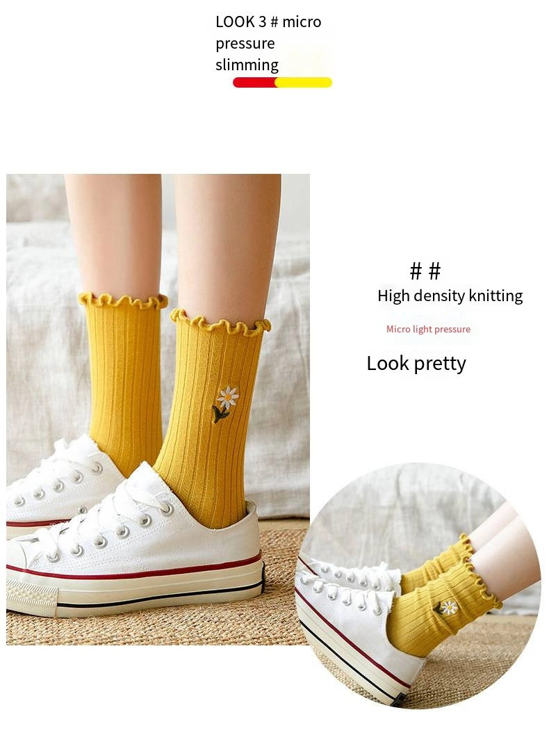 Custom Embroidered Daisy Retro Solid Colors Women Winter 100% Cotton Knitted Crew Loose Lace Socks