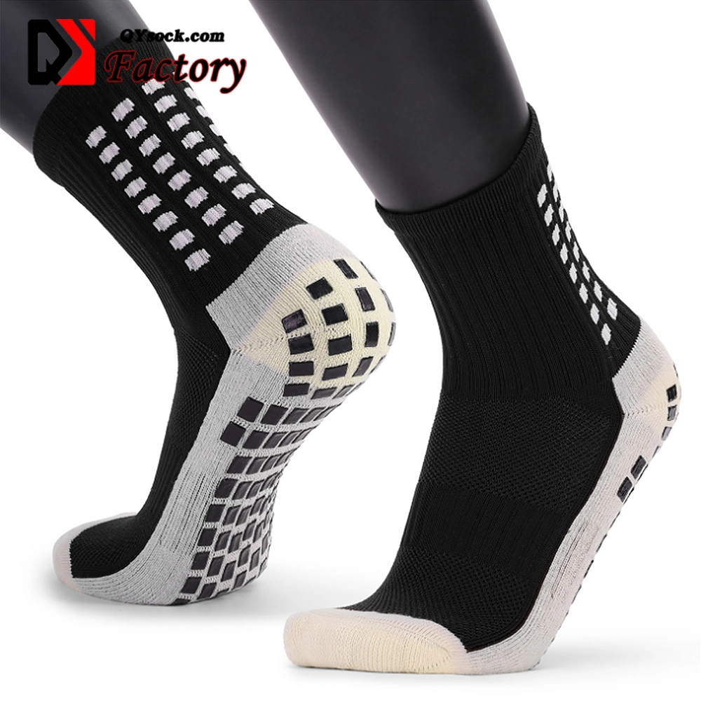 Wholesale Anti Slip Soccer Men Cotton Basketball Rugby Sports Crew Football Grip Socks