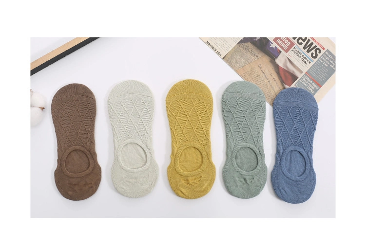 Summer Mesh Simple and Breathable Shallow Cut Pure Cotton Men′s Invisible Socks Do Not Drop The Heel Air-Conditioned Socks