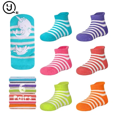 Baby- und Kindersocken, Baumwolle, individuelles Logo, Griff, Barre, Trampolin, Knöchel, Pilates, rutschfeste Yoga-Socken für Frauen, kurze rutschfeste Socken